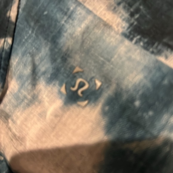 Lululemon Men’s Medium 7inch Athletic Shorts - Picture 3 of 3